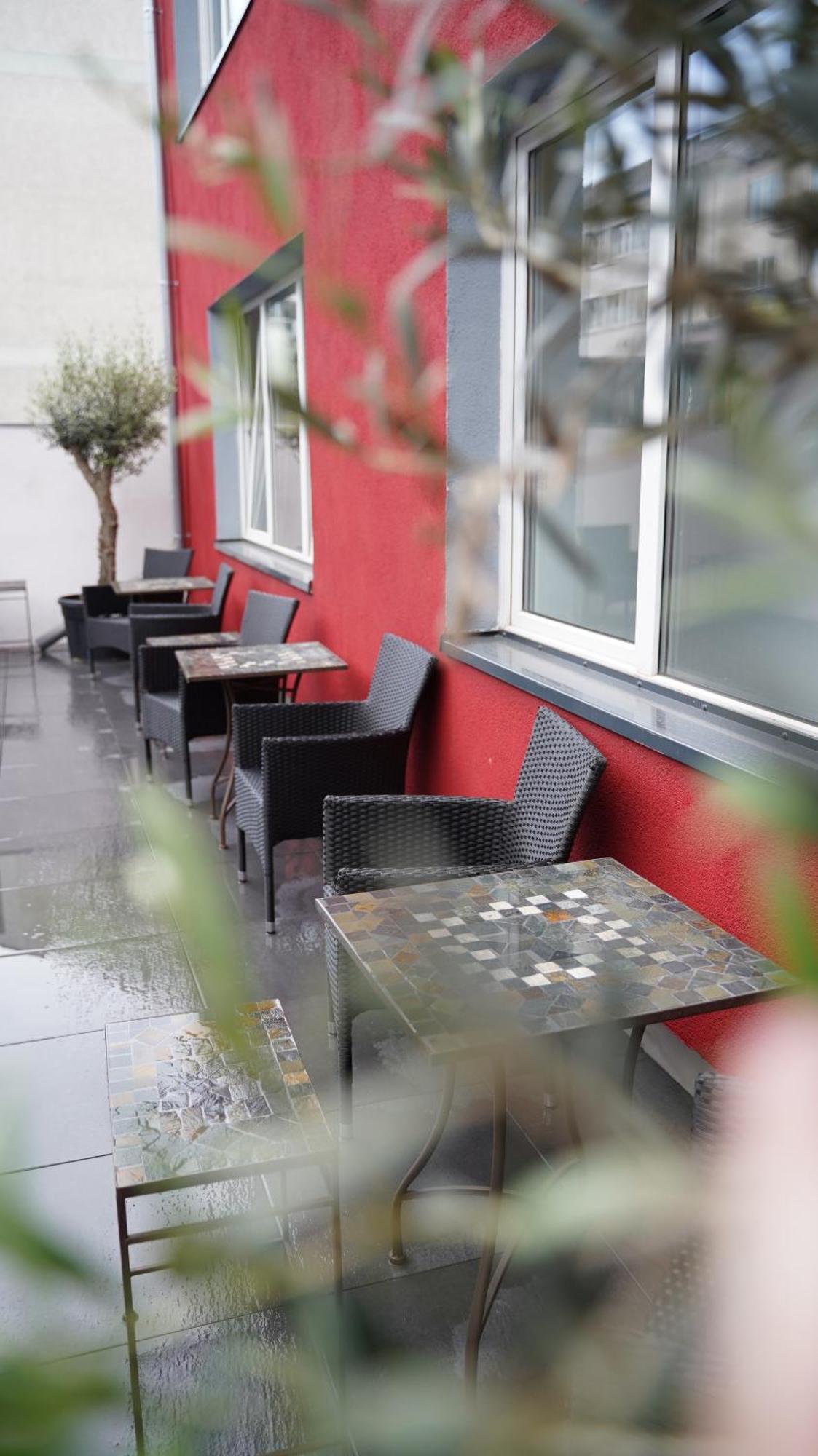 Amical Hotel Hagen - Am Hauptbahnhof Esterno foto